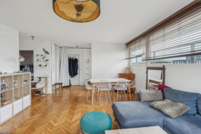 Duplex avec terrasse à Saint Denis by Weekome